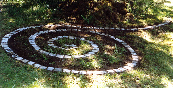 Steinspirale im Garten